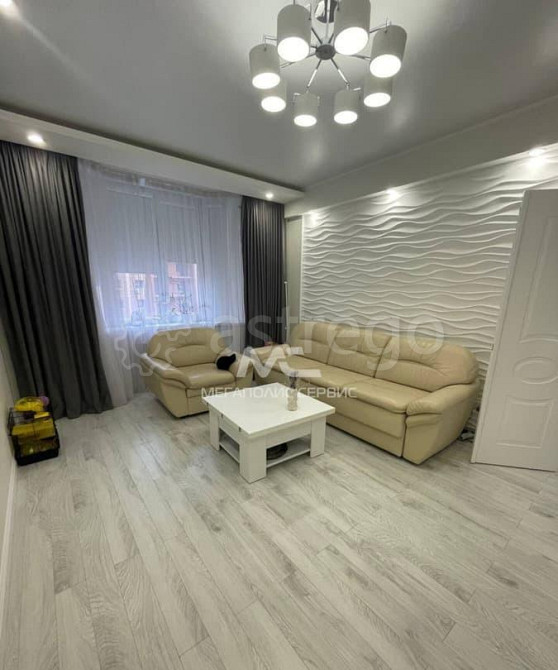 2-комн. квартира, 60 м2, 10/16 эт. Астрахань - изображение 1