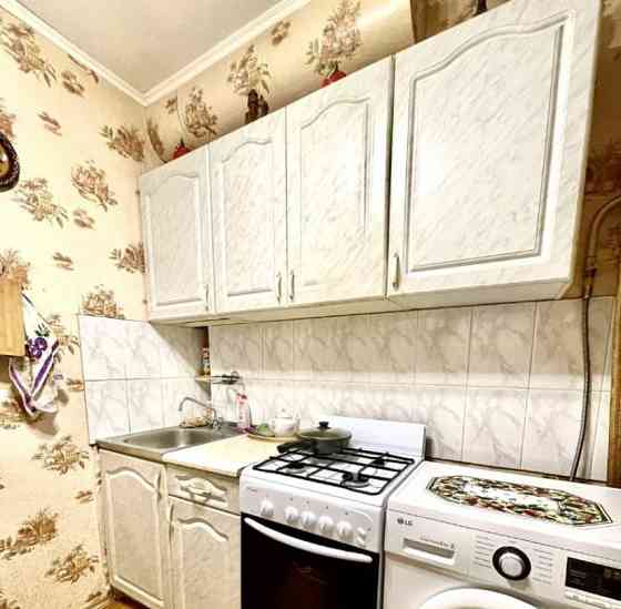 2-комн. квартира, 50 м2, 1/5 эт. Москва
