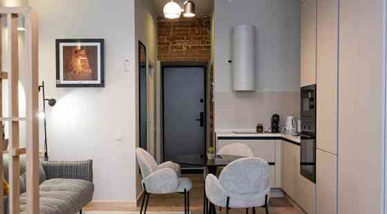 1-комн. квартира, 32 м2, 1/3 эт. Москва