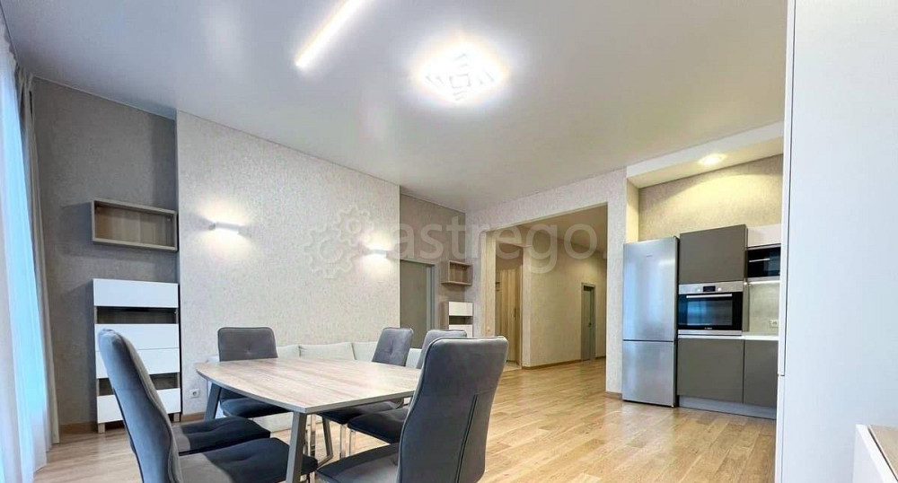 3-комн. квартира, 130 м2, 2/8 эт. Санкт-Петербург - изображение 4