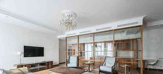 3-комн. квартира, 140 м2, 3/10 эт. Москва