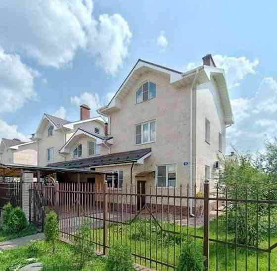Коттедж, 230 м2, 6 соток, 3 эт. Москва