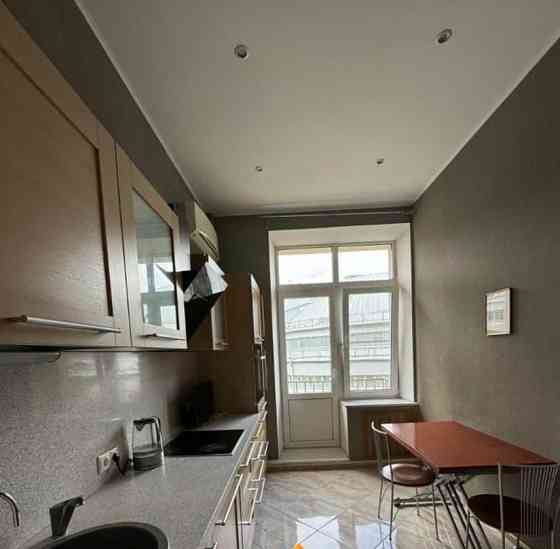 2-комн. квартира, 55 м2, 5/12 эт. Москва