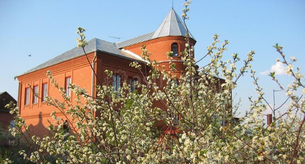 Коттедж, 576 м2, 33 сотки, 2 эт. Бийск - изображение 1