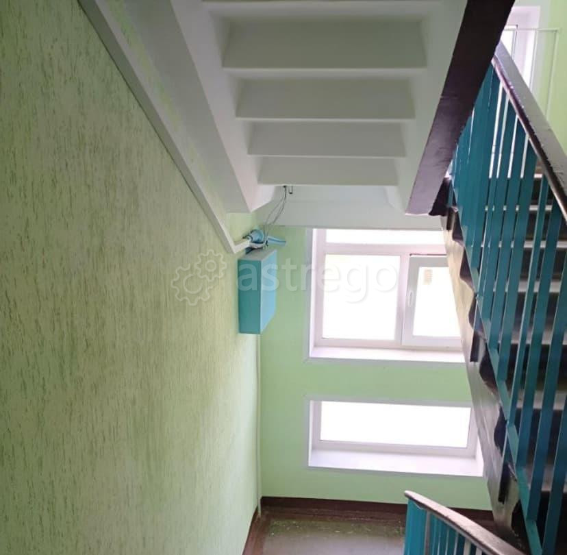 2-комн. квартира, 48 м2, 2/5 эт. Красноярск - изображение 1