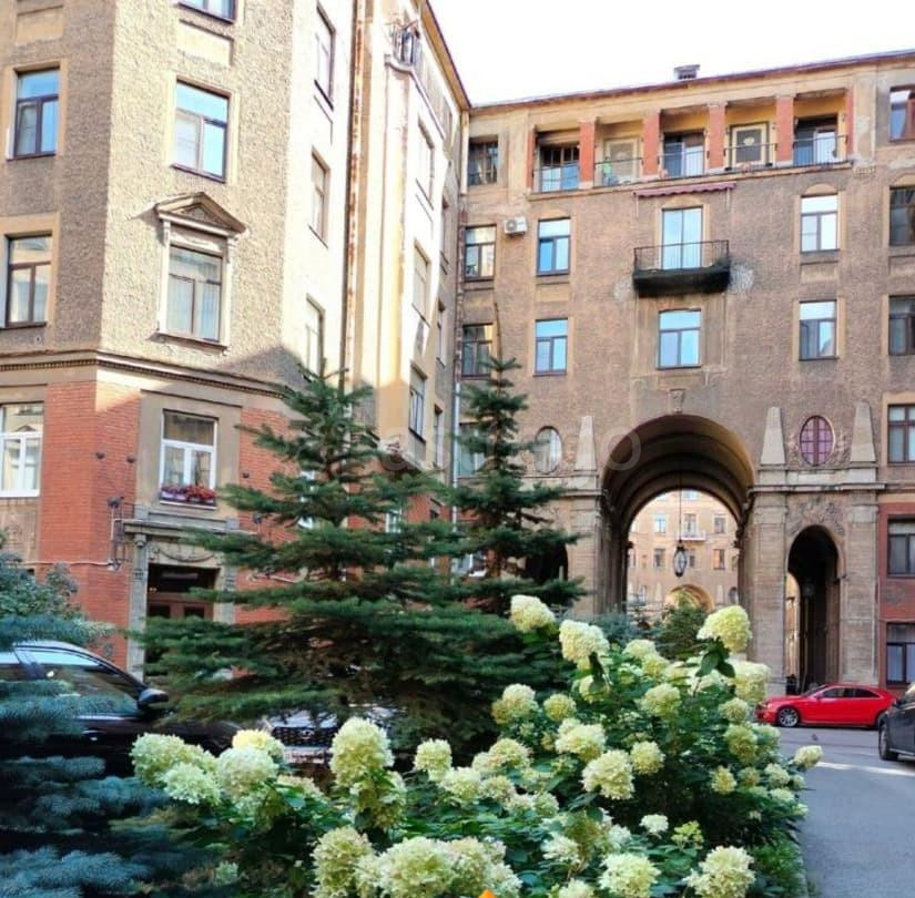4-комн. квартира, 104.8 м2, 1/4 эт. Санкт-Петербург - изображение 1