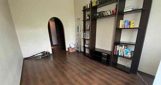 4-комн. квартира, 98 м2, 5/5 эт. Москва