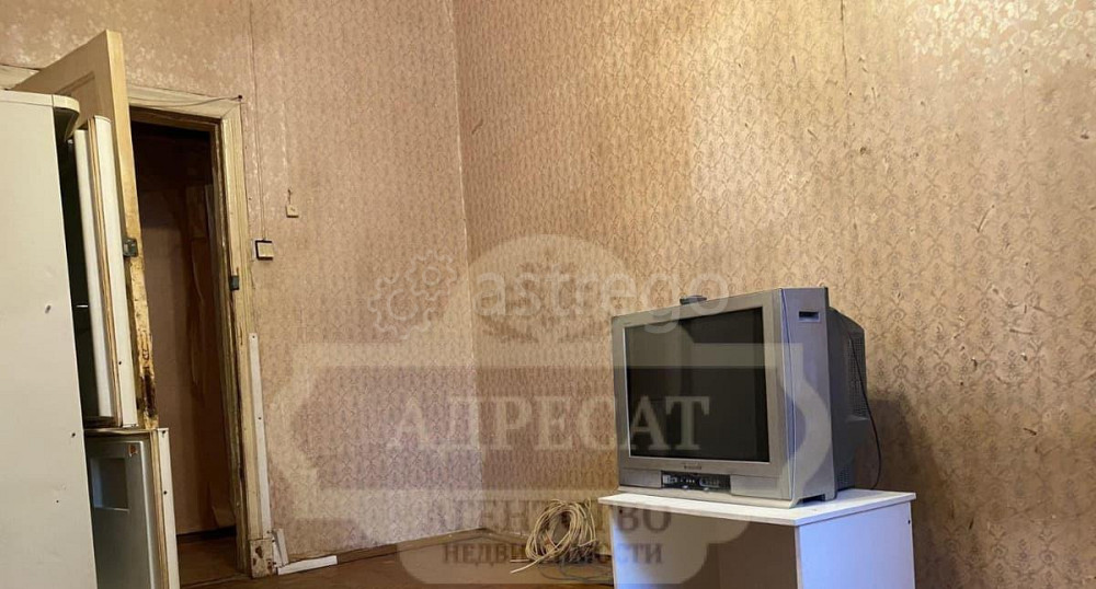 6-комн. квартира, 122.4 м2, 2/4 эт. Санкт-Петербург - изображение 7