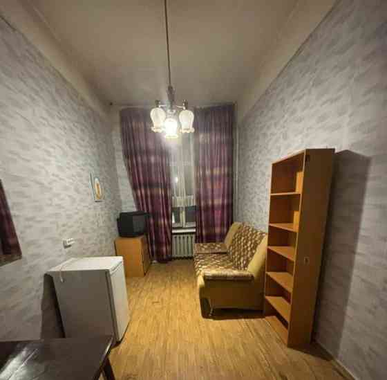 Комната, 12.4 м2, 3/5 эт. Москва