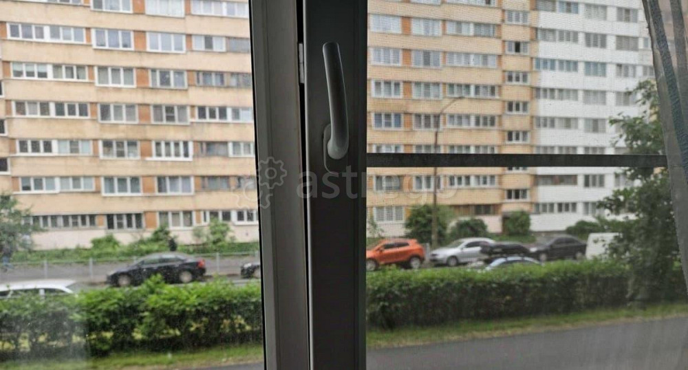 Комната, 18 м2, 1/9 эт. Санкт-Петербург - изображение 5