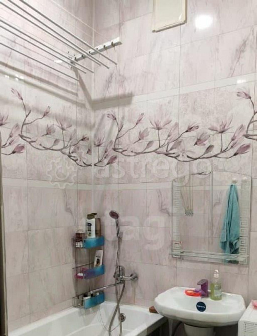 1-комн. квартира, 46.4 м2, 3/3 эт. Емельяново - изображение 1