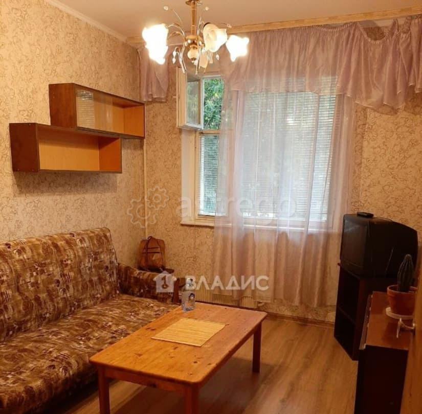 Комната, 10 м2, 1/12 эт. Москва - изображение 1