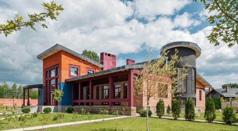 Коттедж, 900 м2 Москва - изображение 1