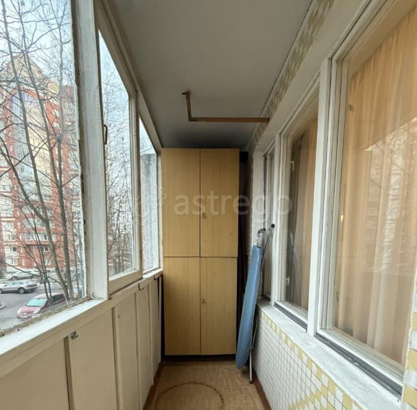 3-комн. квартира, 60 м2, 2/9 эт. Санкт-Петербург - изображение 2