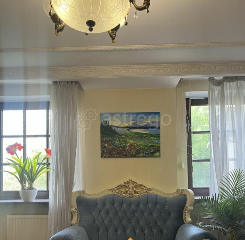Комната, 120 м2, 2/4 эт. Москва - изображение 1