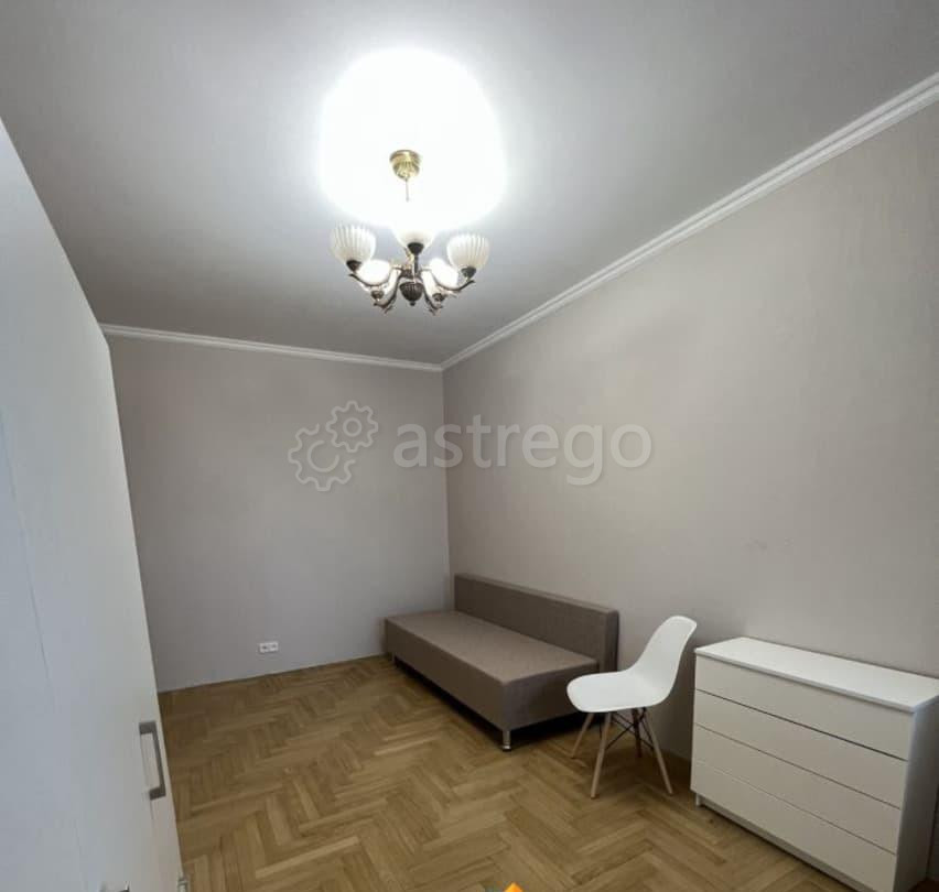Комната, 25 м2, 12/17 эт. Москва - изображение 1