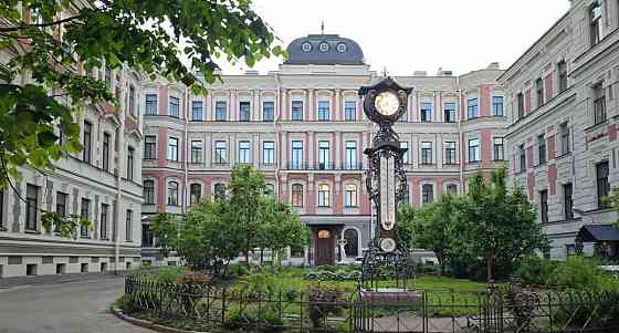 6-комн. квартира, 167.9 м2, 2/5 эт. Санкт-Петербург
