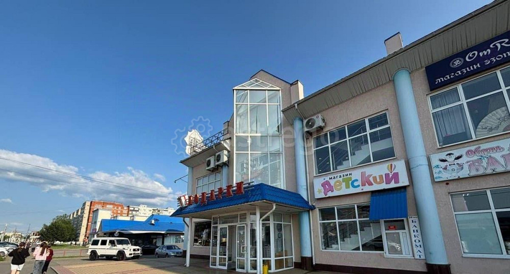 Торговое помещение, 249.2 м2 Майкоп - изображение 1