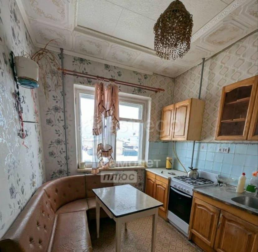 3-комн. квартира, 58.3 м2, 2/5 эт. Коряжма - изображение 1