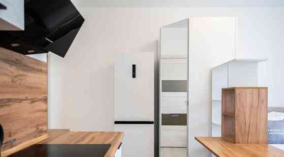 1-комн. квартира, 35 м2, 13/15 эт. Санкт-Петербург