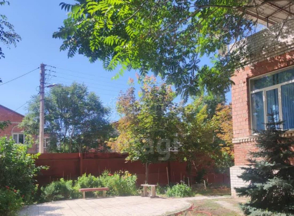 Дом, 408.3 м2, 7.6 сотки, 3 эт. Астрахань - изображение 2