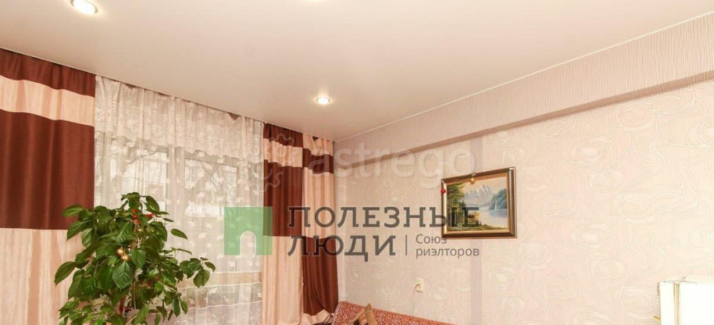 4-комн. квартира, 64.7 м2, 1/5 эт. Красноярск - изображение 1