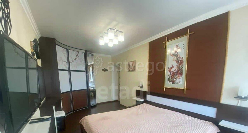 4-комн. квартира, 106.9 м2, 5/5 эт. Белогорск - изображение 2