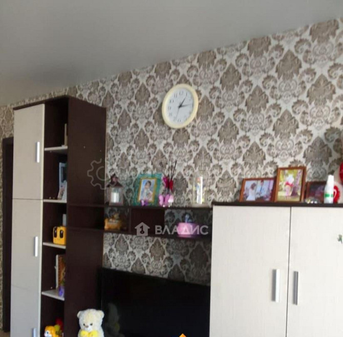 3-комн. квартира, 55 м2, 2/4 эт. Бийск - изображение 1