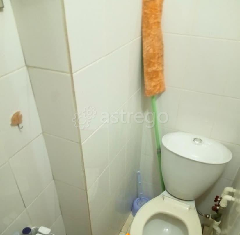Комната, 12 м2, 1/5 эт. Красноярск - изображение 2