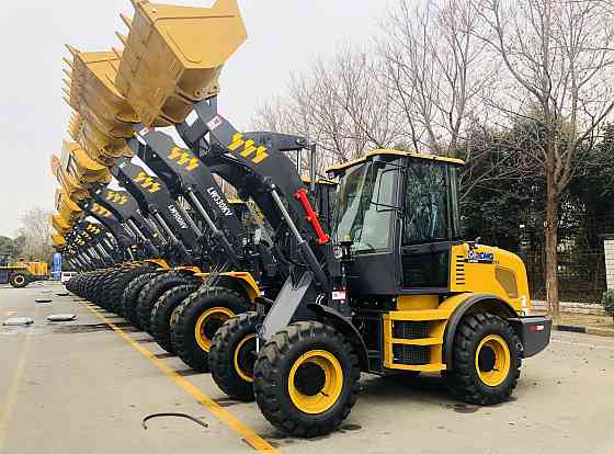 Фронтальный погрузчик XCMG LW180 Москва
