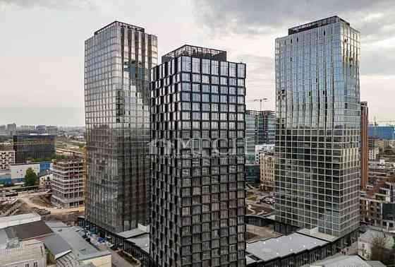 4-комн. квартира, 135 м2, 17/32 эт. Москва