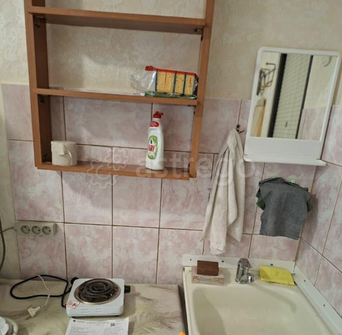 Комната, 13.1 м2, 2/5 эт. Барнаул - изображение 4