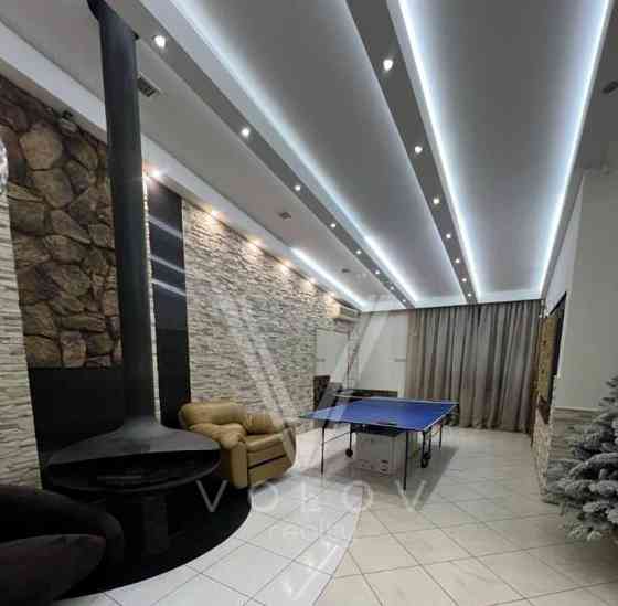 5-комн. квартира, 300 м2, 5/6 эт. Красноярск