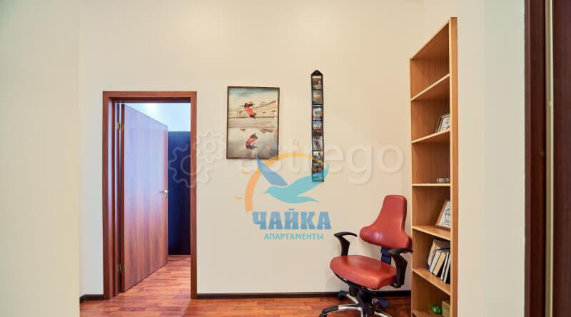 4-комн. квартира, 110 м2, 5/6 эт. Санкт-Петербург - изображение 7