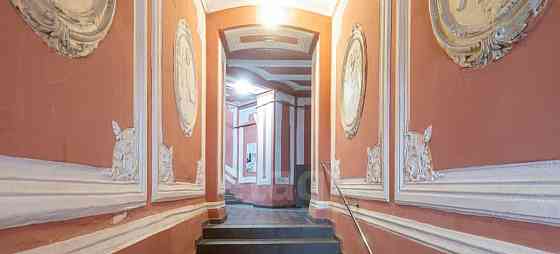 6-комн. квартира, 168.9 м2, 4/5 эт. Санкт-Петербург