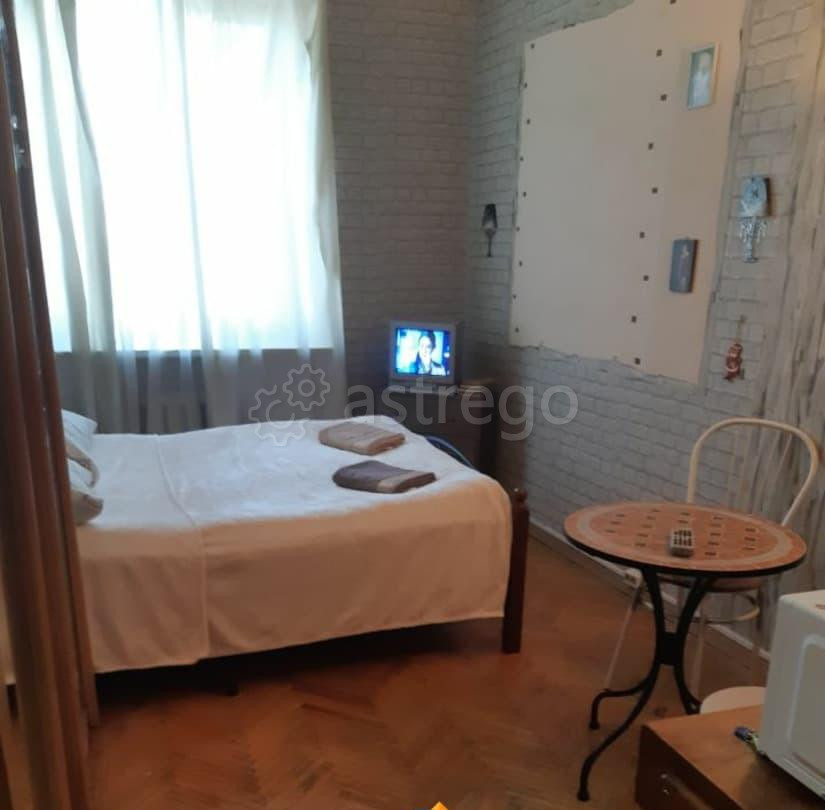Комната, 15 м2, 4/8 эт. Москва - изображение 1