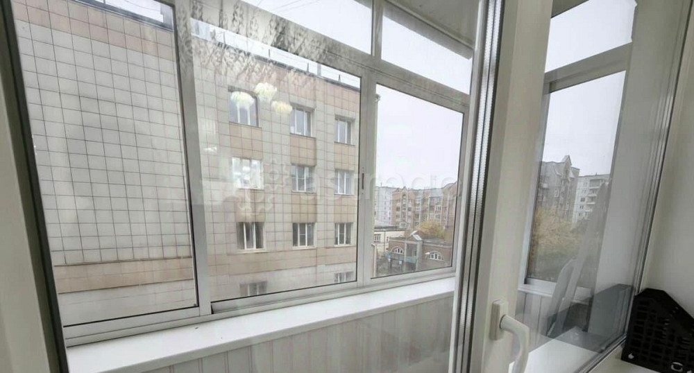 2-комн. квартира, 47 м2, 4/5 эт. Красноярск - изображение 3