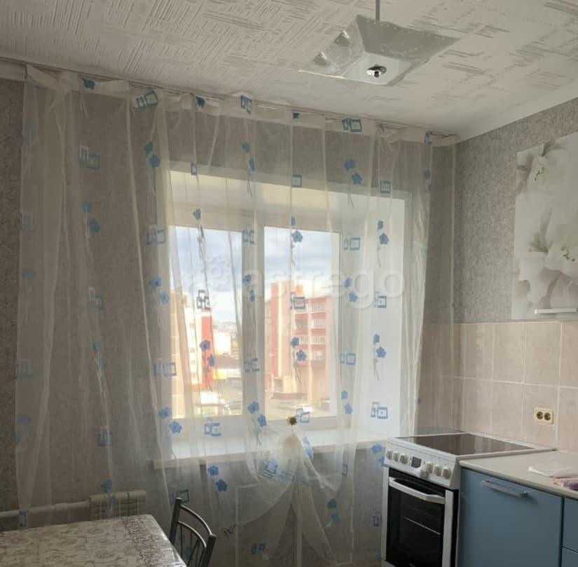 2-комн. квартира, 42 м2, 5/5 эт. Дудинка - изображение 2