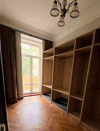 3-комн. квартира, 85 м2, 2/5 эт. Москва