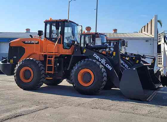 Фронтальный погрузчик Develon SD300 Кемерово