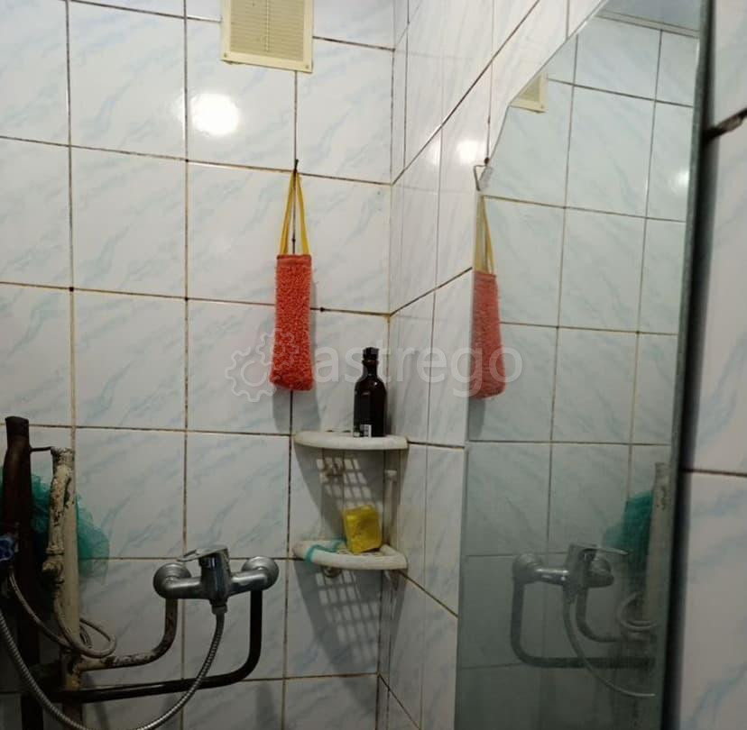 Комната, 20 м2, 5/5 эт. Рубцовск - изображение 4