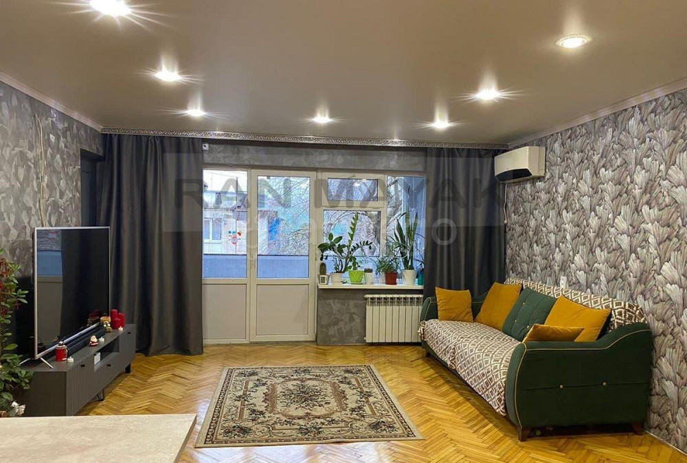 4-комн. квартира, 100 м, 3/5 эт. Майкоп - изображение 7