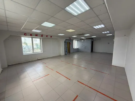 Сдам торговое помещение, 77 м2 Крымск