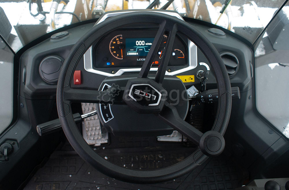 Погрузчик фронтальный LGCE L956H (ковш 3,5 м стандартный, доп. линия) Краснодар - изображение 1