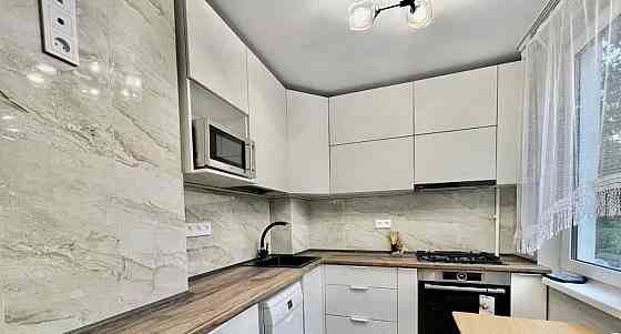 2-комн. квартира, 45 м2, 3/5 эт. Санкт-Петербург