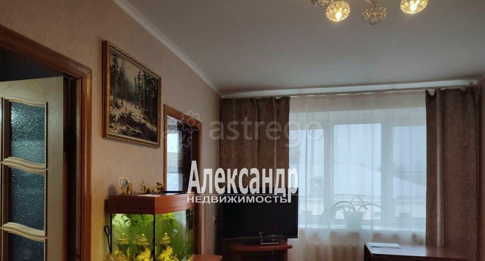 4-комн. квартира, 61.4 м2, 4/5 эт. Санкт-Петербург - изображение 2