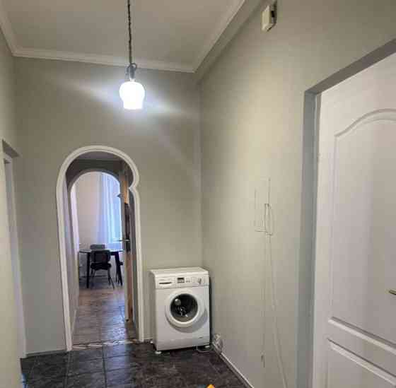 2-комн. квартира, 58 м2, 3/9 эт. Москва