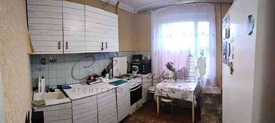 2-комн. квартира, 47 м2, 1/9 эт. Старый Оскол