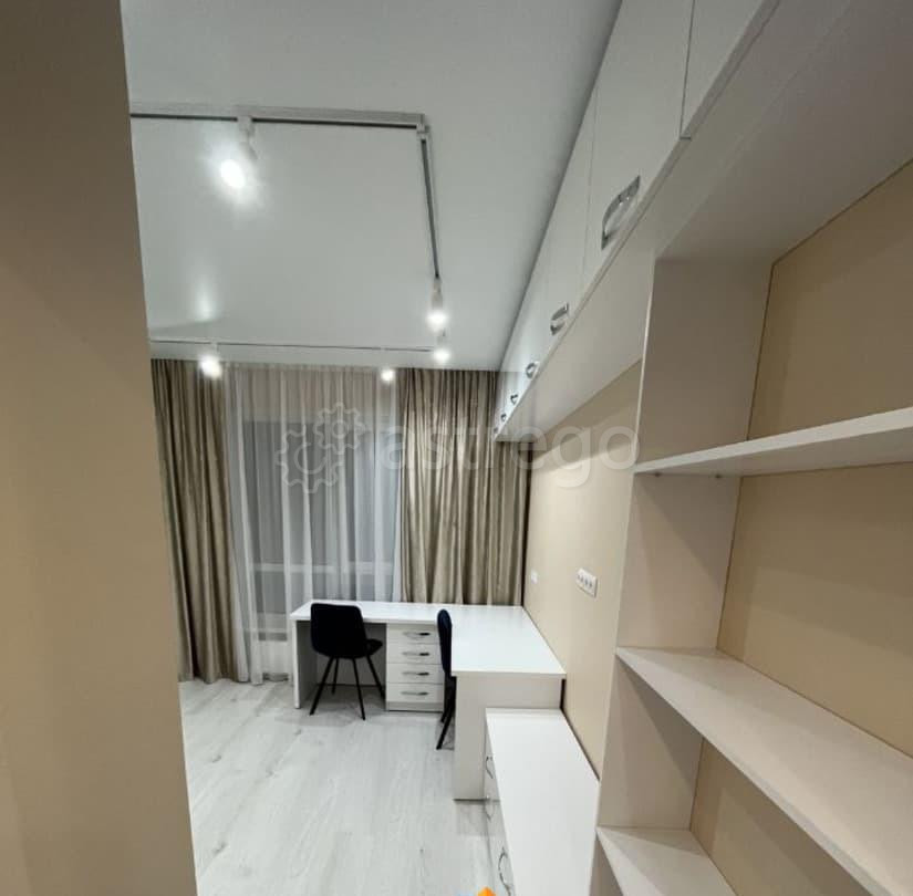 3-комн. квартира, 63 м2, 8/23 эт. Астрахань - изображение 2
