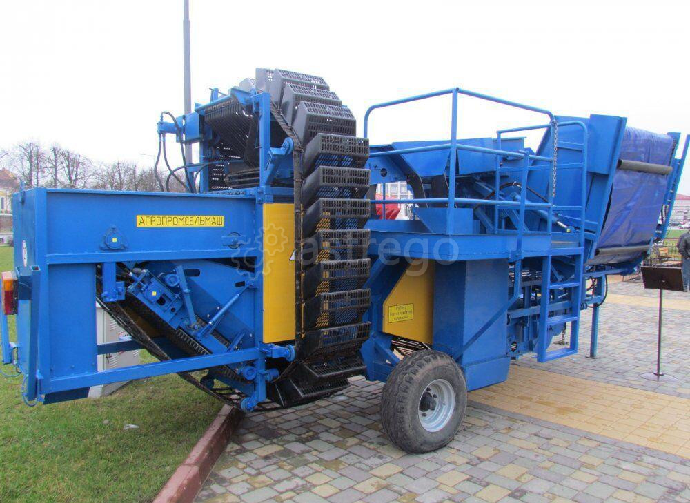 Однорядный картофелеуборочный комбайн Лидчанин-1 Красногорск - изображение 1